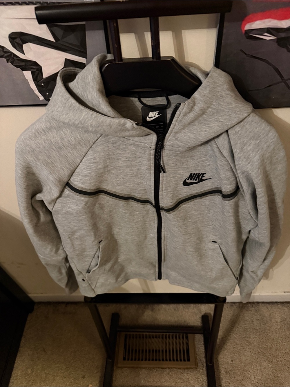 Nike Light Grey Full-Zip Hooded Jacket with Black Trim
